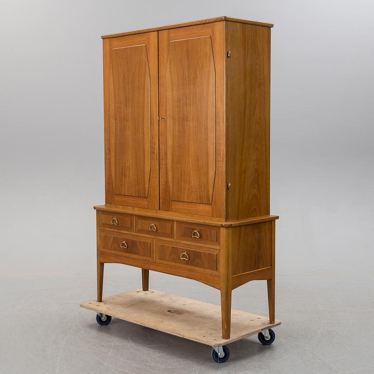 A cabinet from Göthes Heminredning, Eskilstuna, mid 20th century.