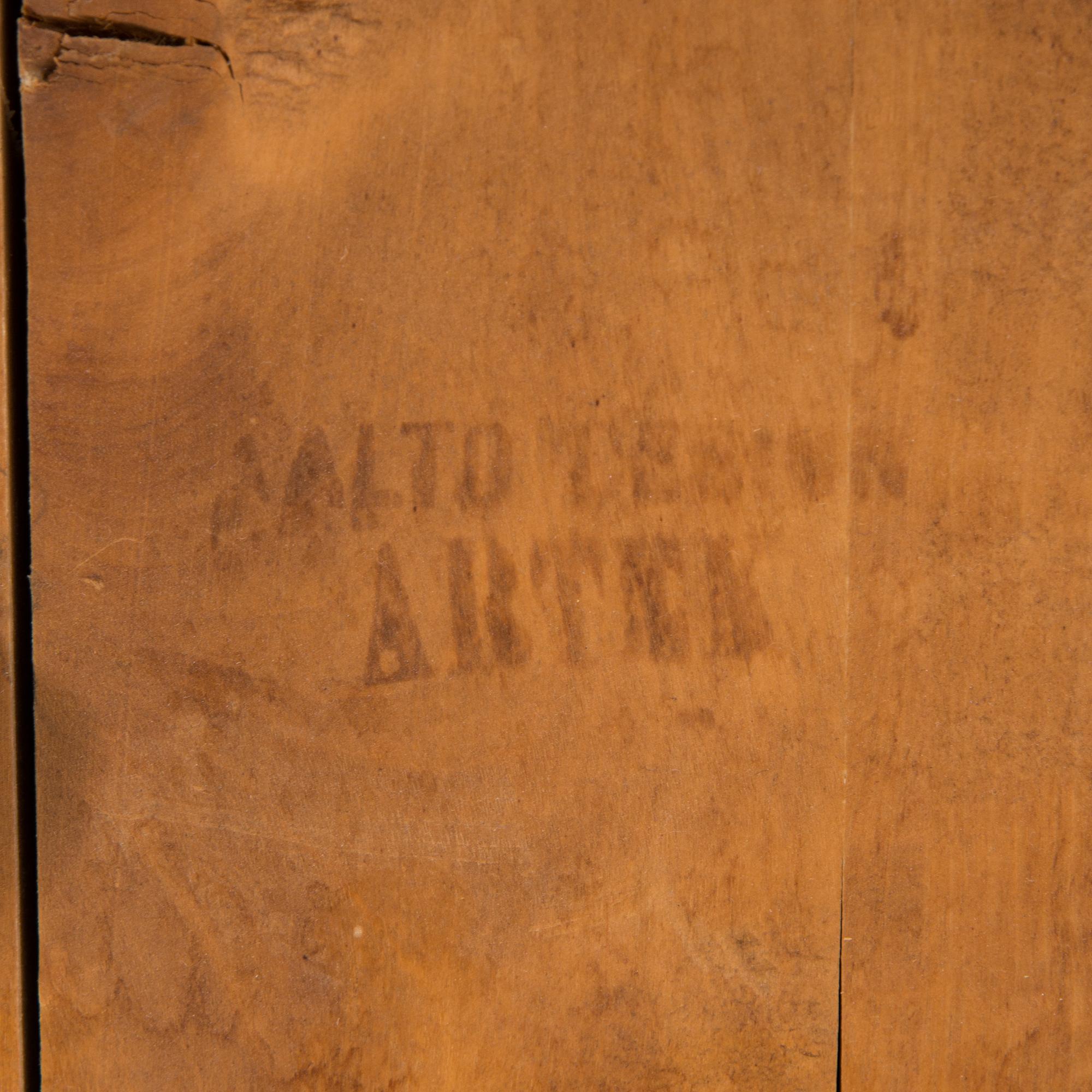 Alvar Aalto, pöytä "73" ja tuoleja, 4 kpl, malli 69, O.Y. Huonekalu-ja Rakennustyötehdas A.B. 1940-luku.