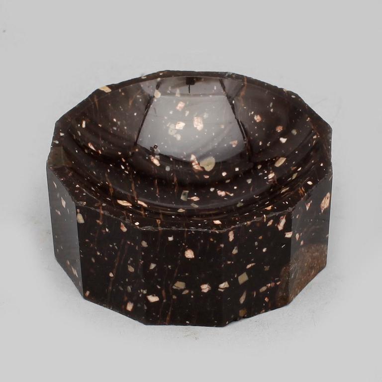 SALTKAR, porfyr, 1800-tal.