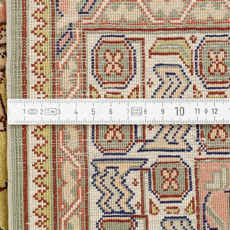 Matta, Kayseri, silke, ca 105 x 60 cm.
