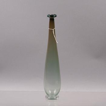 VAS, glas, Nils Landberg, Orrefors. Sign "EXPONU 2935".