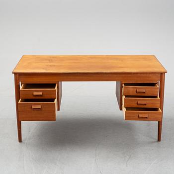 Børge Mogensen, A teak desk, Søborg Möbler, Denmark, 1950's/60's.
