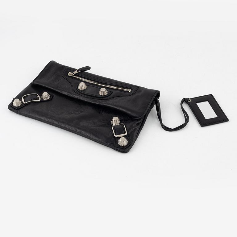 Balenciaga, clutch, "Classic Envelope Clutch".