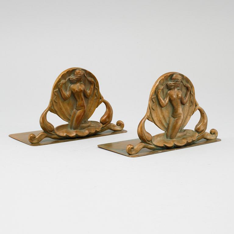 A pair of bronze bookends from Ystad Brons, first half fo the 20th century.