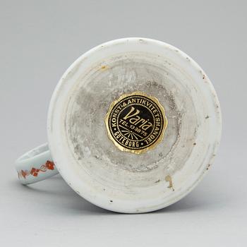 MUGG, porslin, Kina, Qing dynastin, Qianlong (1736-95).