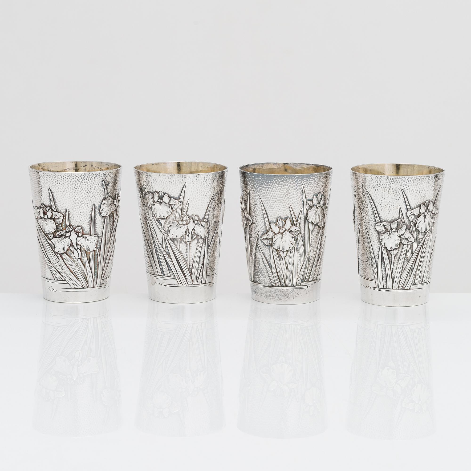 A set of four silver beakers, maker's mark of Musashiya, Yokohama. Late Meiji, early 20th century.