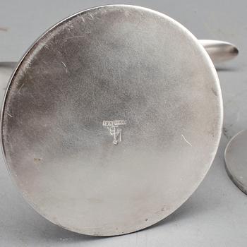 LJUSSTAKAR, ett par, nysilver, "Liljan", Ivar Ålenius Björk, Ystad Metall.