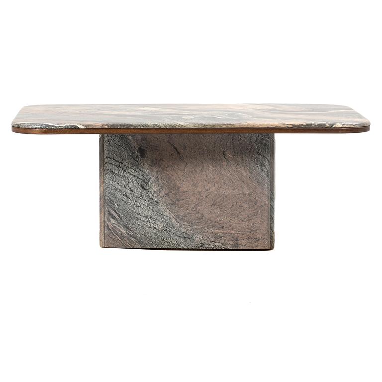 Coffee table, marble, second half of the 20th century.