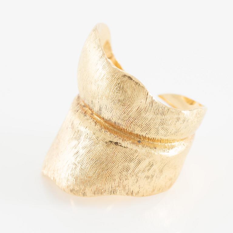 Ole Lynggaard, ring, "Leaf", 18K gold.
