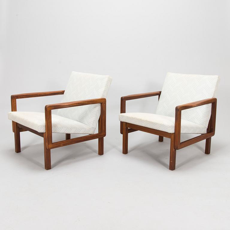 Aulis Leinonen, a pair of 1960s armchairs, model 1416, for Asko.