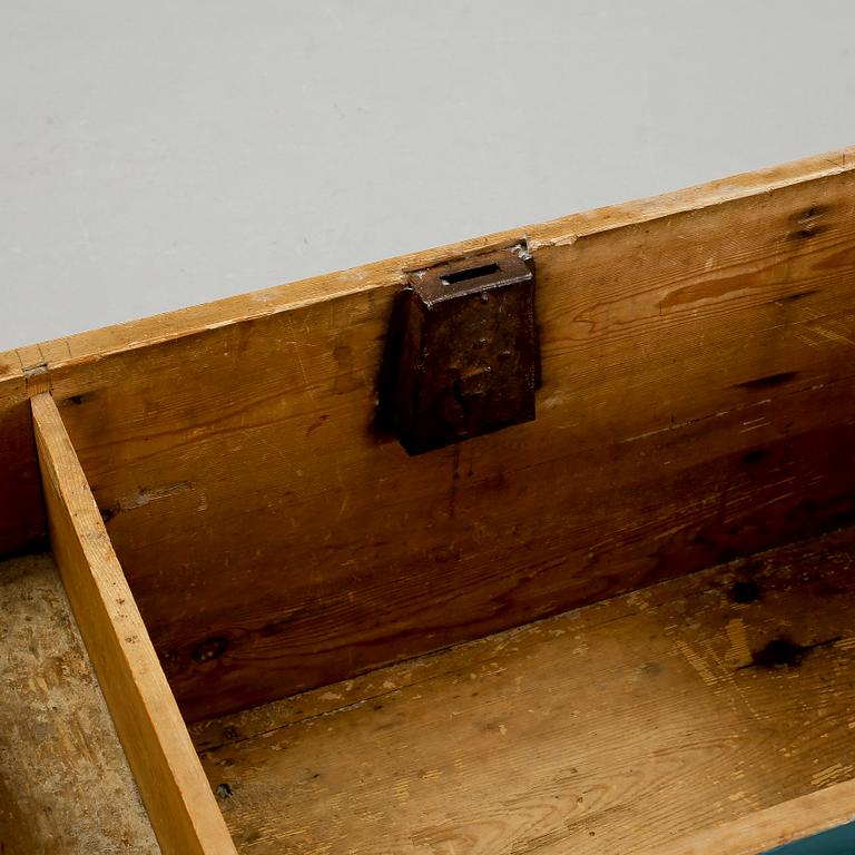 KISTA, allmoge, bär datering 1856.