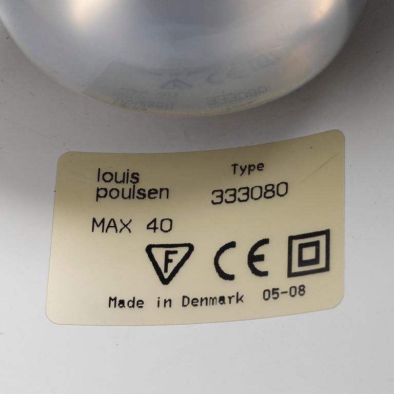 Arne Jacobsen, vägglampa, "AJ", Louis Poulsen.