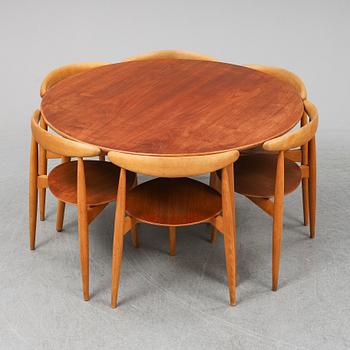 HANS J WEGNER, "Hjerte- set", matbord med sex stolar, Fritz Hansen, Danmark 1950-tal.