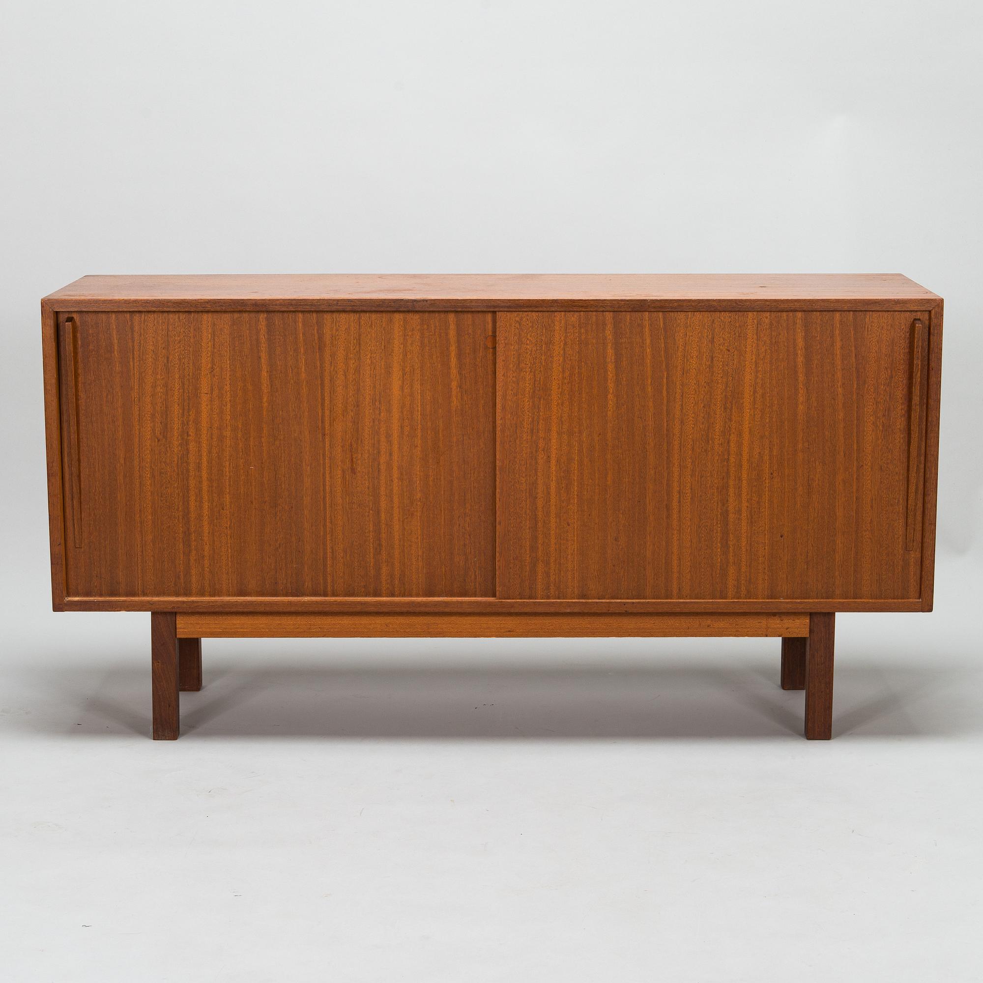 Skänk, 1900-talets mitt.