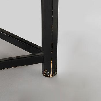 Carl Gustaf Hiort af Ornäs, a 1950s 'Välipala' shelf for HMN Huonekalu Mikko Nupponen.