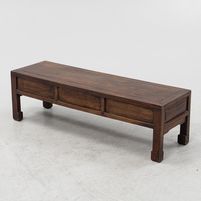 A chinese hardwood bench/low table with drawers, late Qing dynasty/early 20th Century.