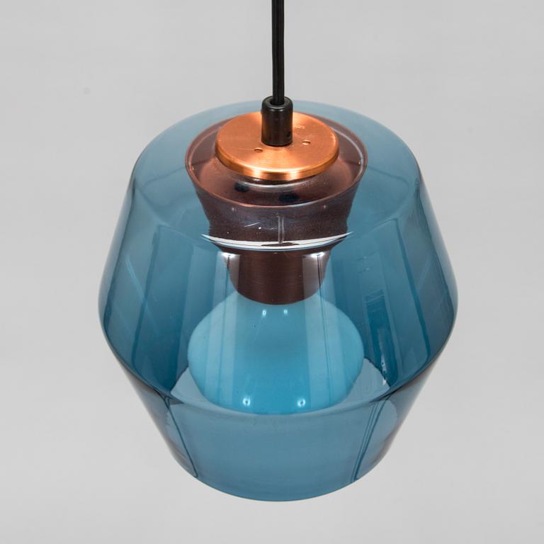 Tapio Wirkkala, taklampa, modell K2-134, Iittala/Idman 1960-tal.