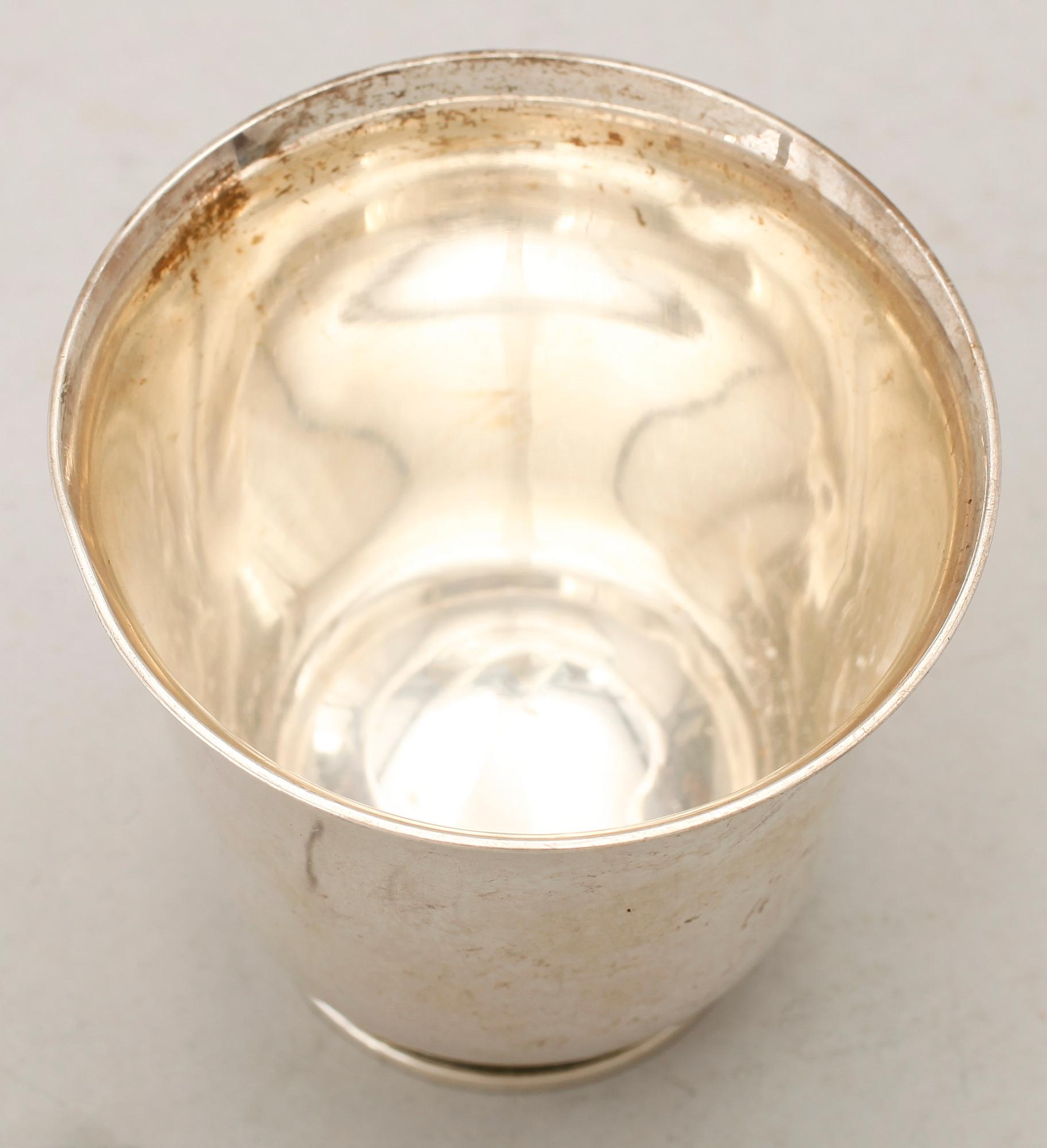 BÄGARE, sterlingsilver, Borgila, Stockholm 1947. Vikt 135 g.