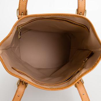 Louis Vuitton, A Monogram 'Bucket' Bag with pochette.