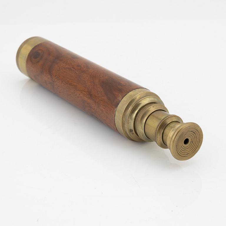 A brass and mahogany tube binocular, 19/20th century.