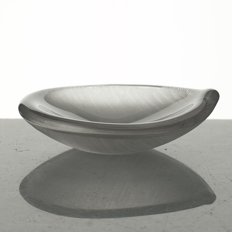 Tapio Wirkkala, TAPIO WIRKKALA, a set of three pieces of art glass, Iittala, Finland 1950's.