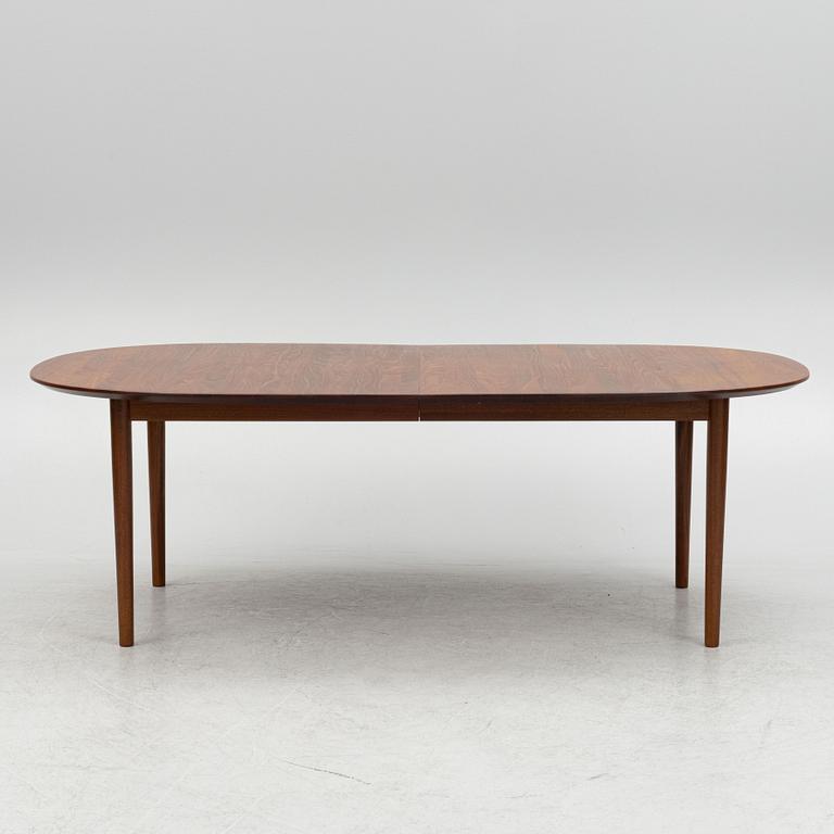 Matbord, ”Classic 255-265 Extension Table”, Danmark, samtida.