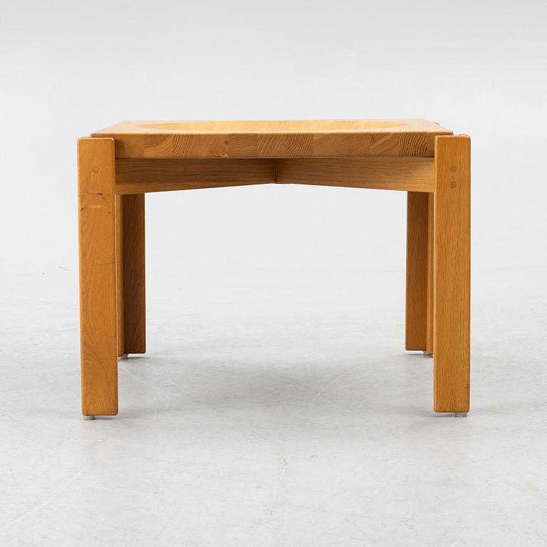 Jens Quistgaard, a fruit table, Källemo, second half of the 20th century.