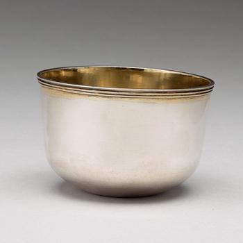 A Swedish 18th century parcel-gilt silver tumbler, mark of Andreas Reutz, Göteborg 1779.