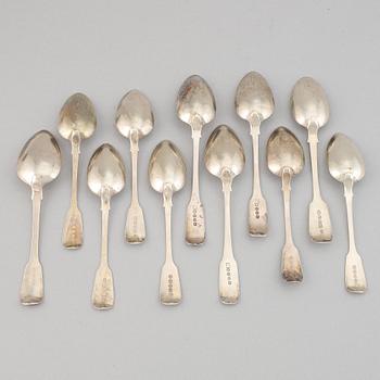 Dessert spoons, 6+5, similar, silver, england, 19th century, including John, Henry & Charles Lias, London, 1825.