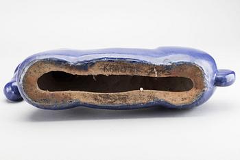 ULLA & GUSTAV KRAITZ, a signed and dated earthenware sculpture.