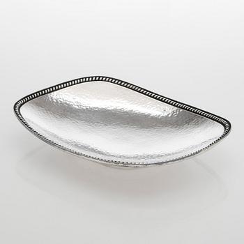 Väinö Hamara, A silver bowl, Helsinki 1965.