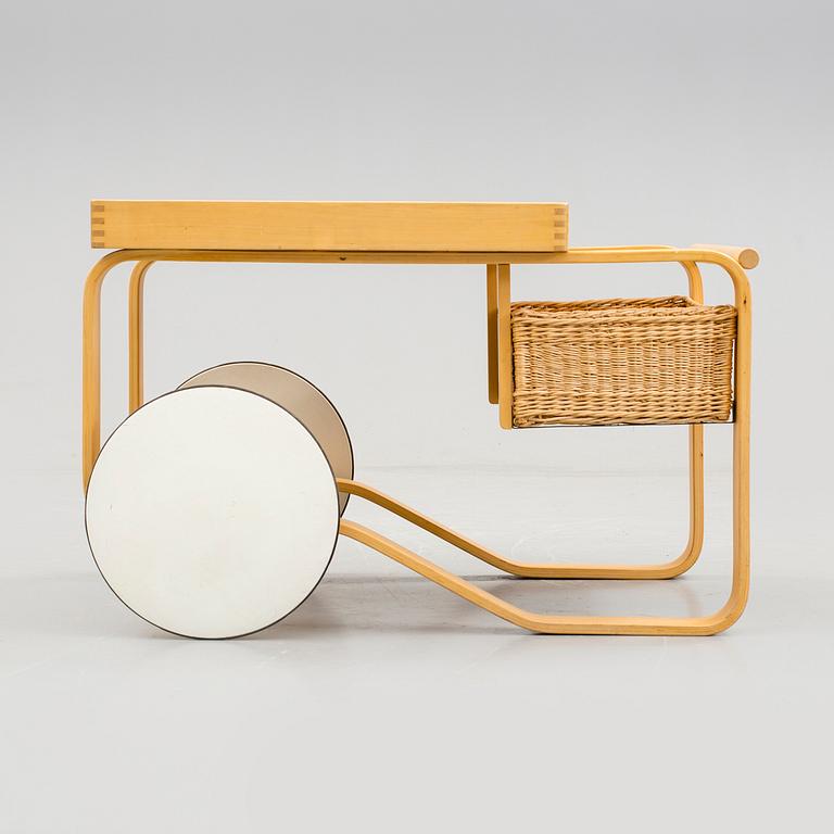 ALVAR AALTO, tebord, 1900-talets andra hälft.