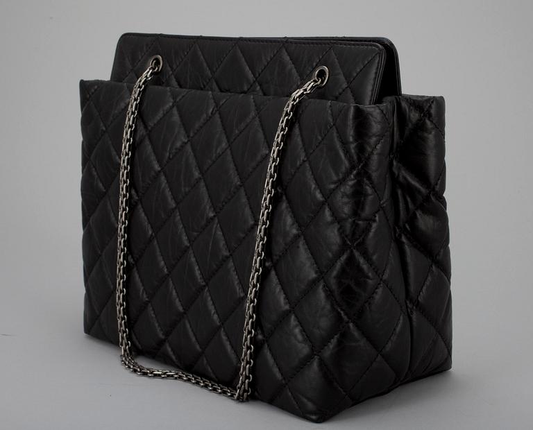 VÄSKA, Chanel.