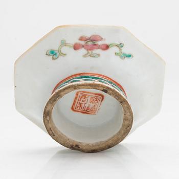 Skål, porslin, sen Qingdynasti, Kina.