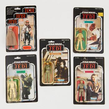 A lot of five vintage Star Wars action figures in Return of the Jedi packaging Kenner 1980s.