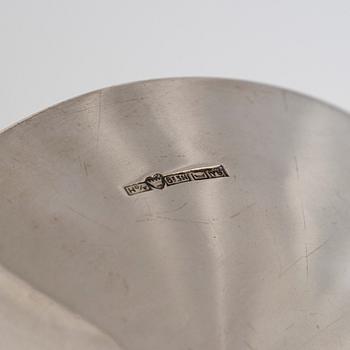 Tapio Wirkkala, a silver bowl and candlestick, Kultakeskus, Hämeenlinna 1956, and Hopeatehdas Helsinki 1952.