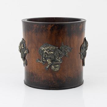 A wooden scroll/brush pot, late Qing dynasty.