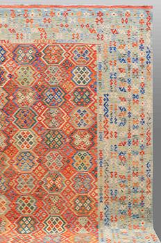 A CARPET, killim, ca 500 x 408 cm.