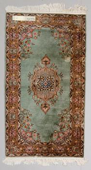 MATTA, orientalisk, ca 160 x 90 cm.