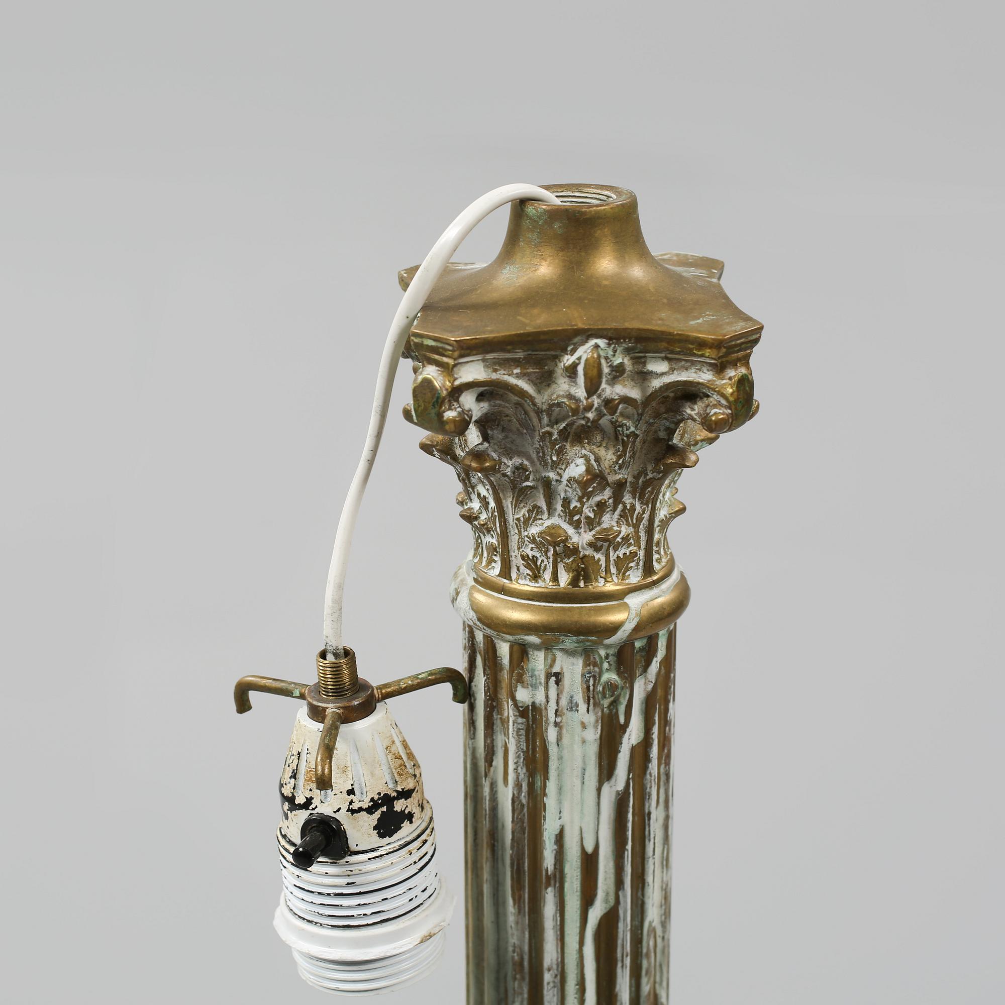 GOLVLAMPA, 1900-talets andra hälft.