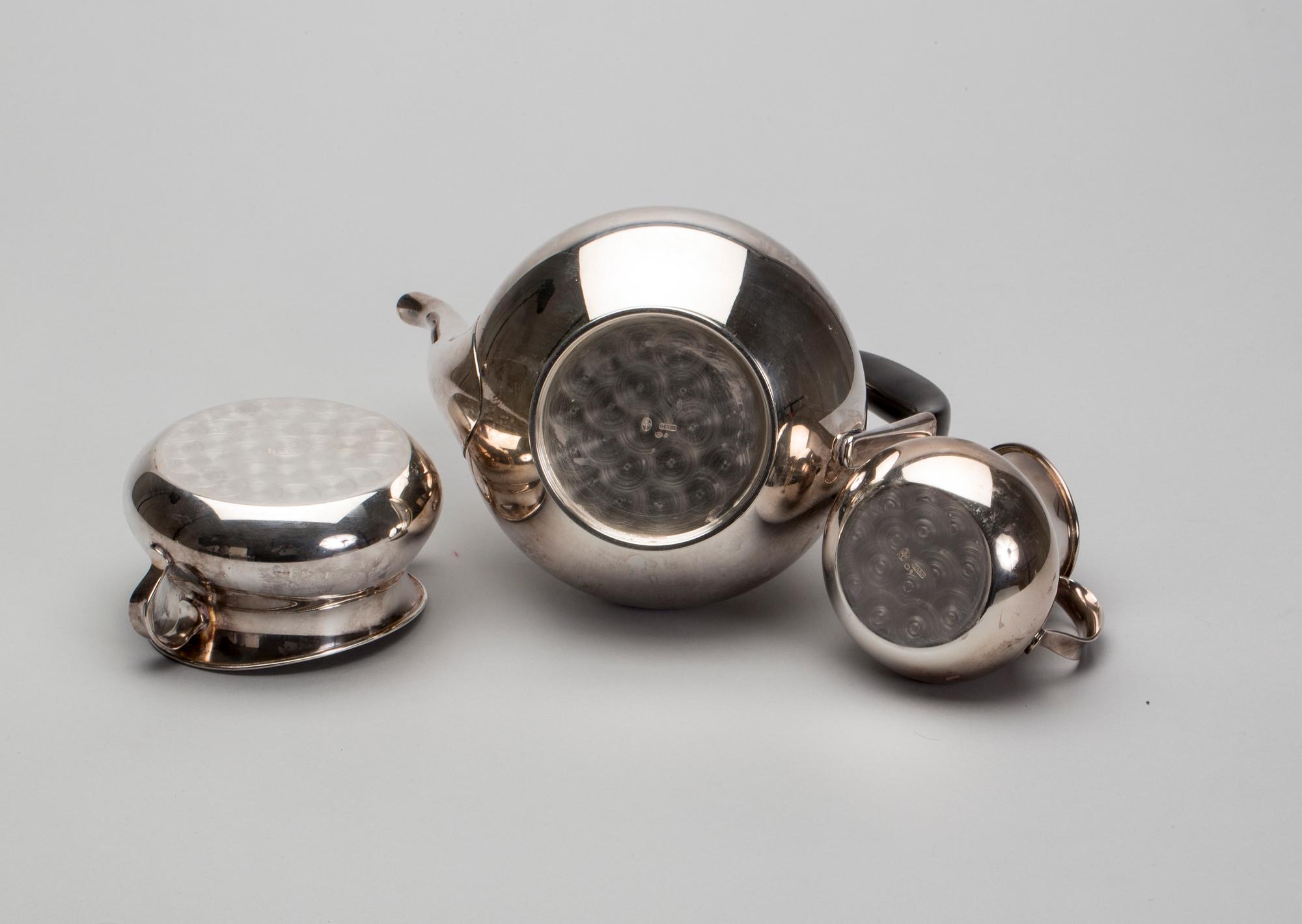 KAFFESERVIS, 3 delar, Hans Bunde för Cohr, silver, ca 860 g.