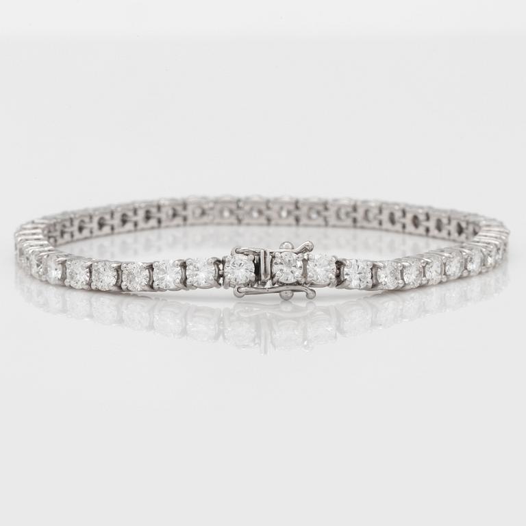 ARMBAND, med briljantslipade diamanter ca 9.40 ct.