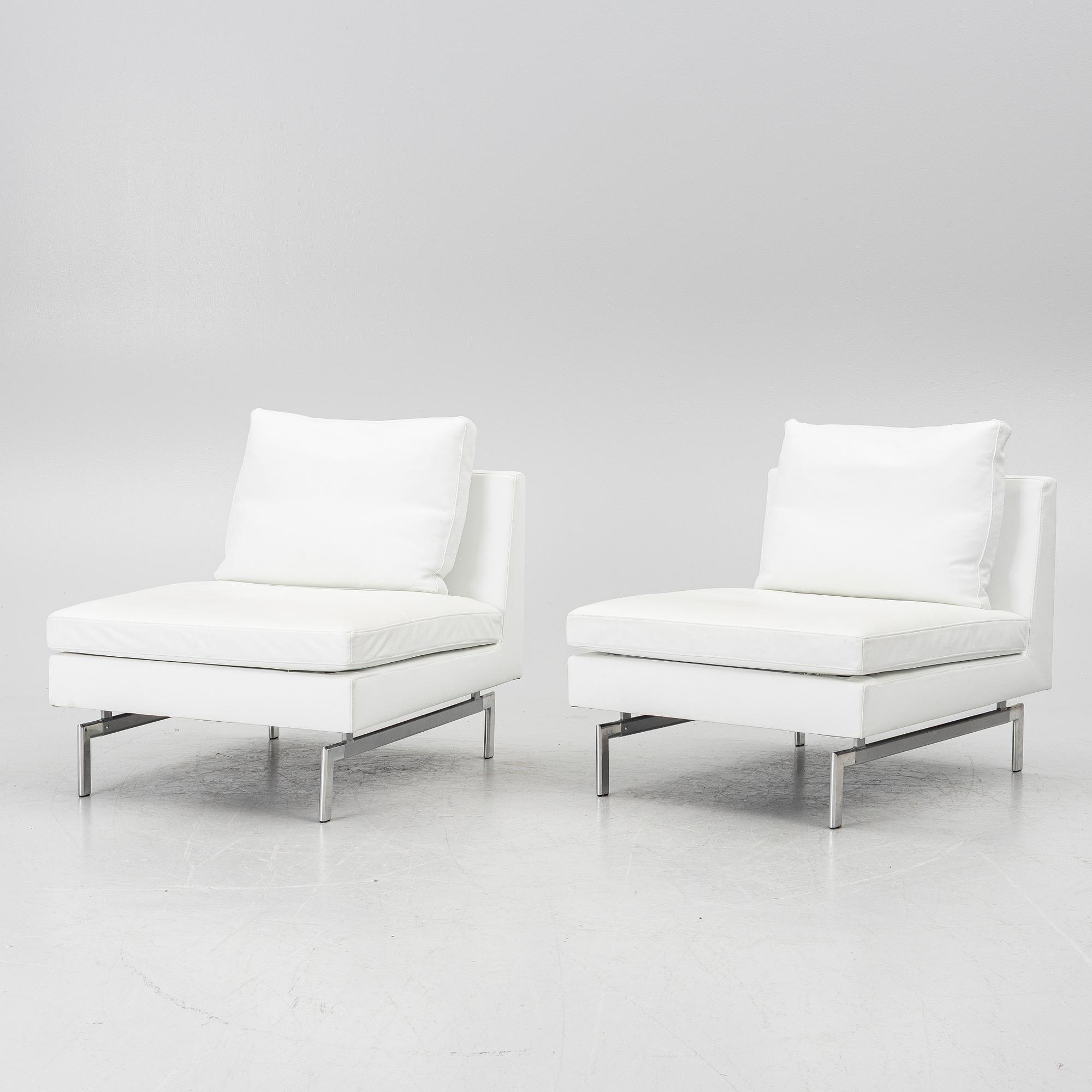 Armchairs, a pair, Ligne Roset, France.