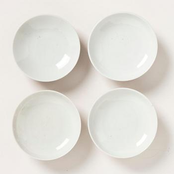 Lock, fyra stycken, porslin. Qingdynastin, Daoguang och Guangxu märke och period.
