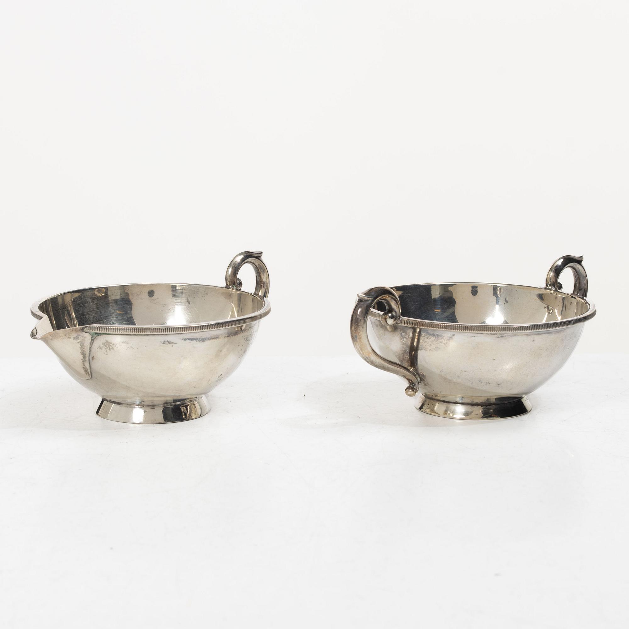 Grädd- och sockerskål, silver, J. Tostrup, Oslo, Norge, 1900-tal.