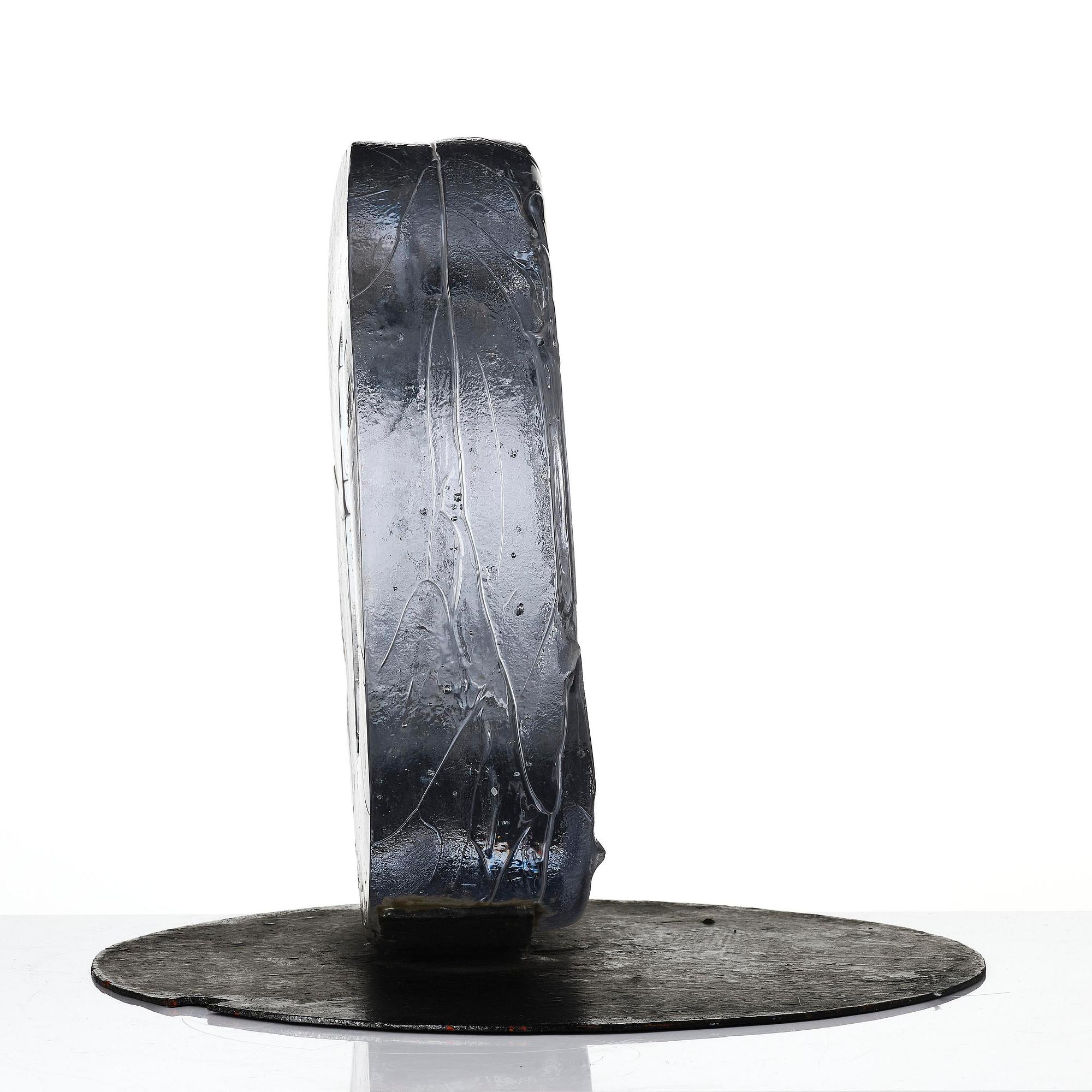 Edvin Öhrström, "Strömvirvlar" (Whirlpools), a cast glass sculpture, Lindshammar Glassworks.