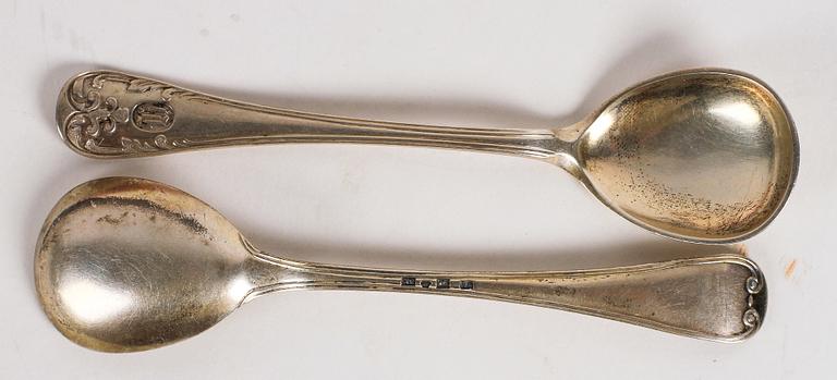PARTI SILVERBESTICK, 32 delar, 1859-1972. Ca 610 g.