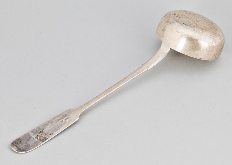 SOPPSLEV, silver, Ryssland 1900-talets början. Vikt ca 285 gram.