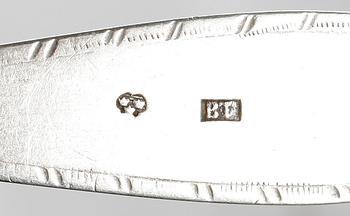 TESKEDAR, silver, 6 st, 1800-talets första hälft, 75 g.