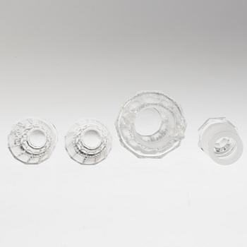 A set of twelve glasses and a cocktailshaker by Elis Berg, Kosta.